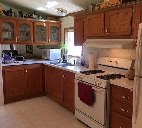 5th image of 17380 Stevens Forest Lake St