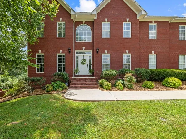 992 Stonebridge Cir, Cookeville, TN 38501