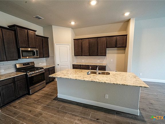 5th image of 2251 Meadow Way