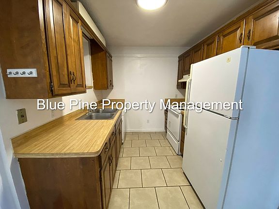3rd image of 360 N Woodruff Ave APT 4