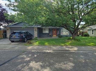 1064 N Crestley Ave, Meridian, ID 83642