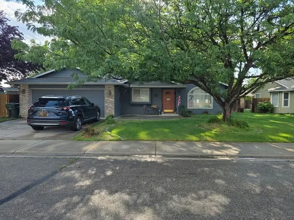 1064 N Crestley Ave, Meridian, ID 83642