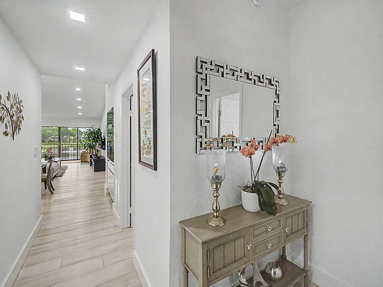 5154 Oak Hill Ln #1022 — Photo 4