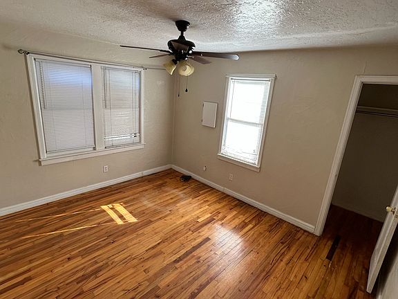 5th image of 1515 Ross St