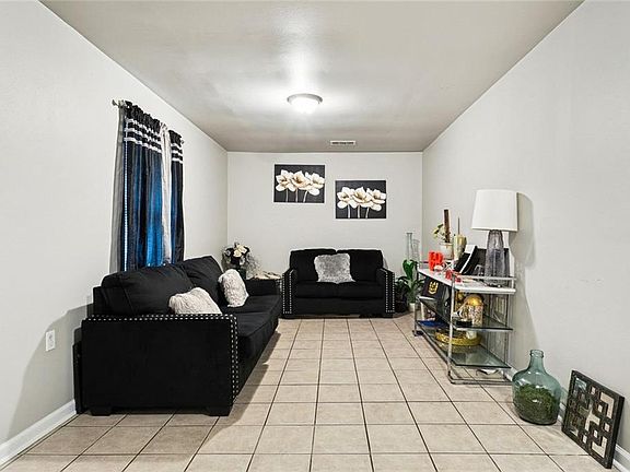 2nd image of 4619 Citrus Dr