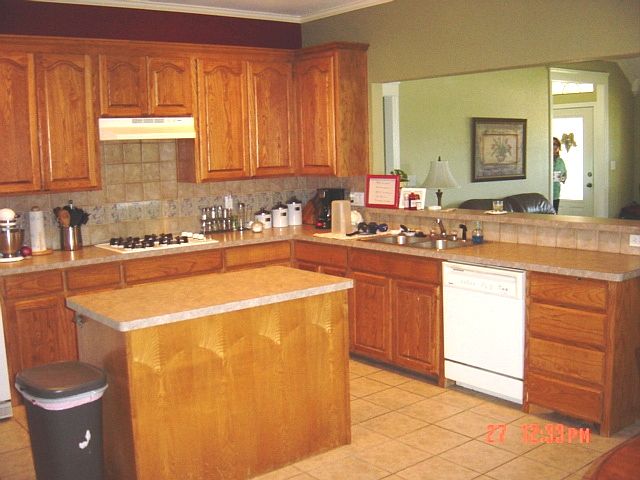 1st image of 1204 Louise Ln