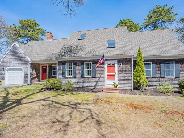 11 Scotlin Way, Harwich, MA 02645