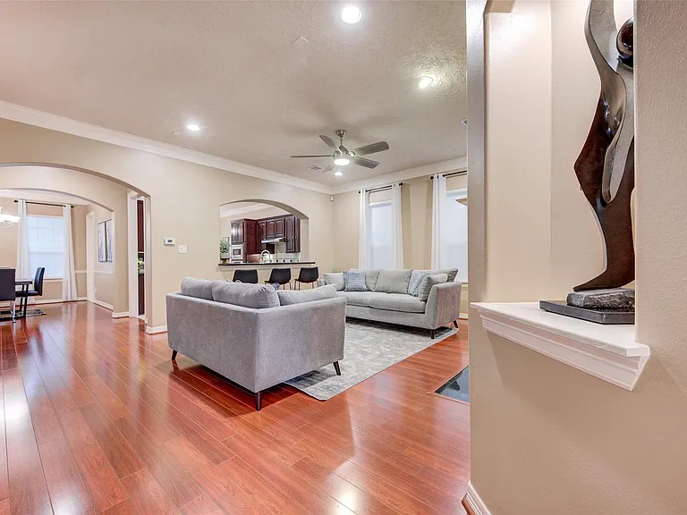 1147 Sopris Dr — Photo 9