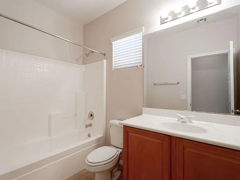 4433 Weitzman Pl — Photo 2