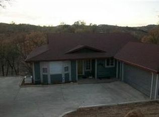 17053 Knollview Dr, Hidden Vl Lk, CA 95467