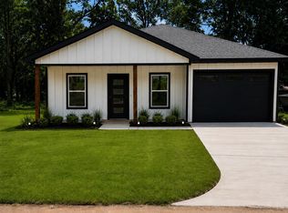 706 High St, Marshall, TX 75670