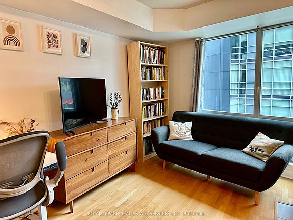 4th image of 600 Fleet St #302