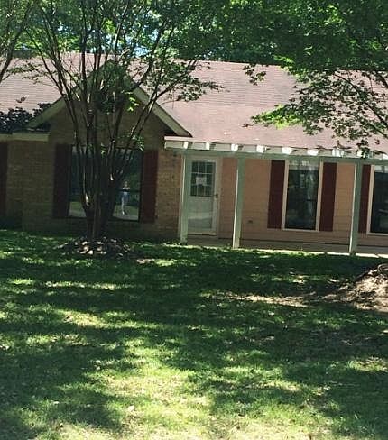 1st image of 2525 Bahama Dr