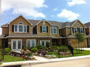 8314 Greys Ln, Houston, TX 77095