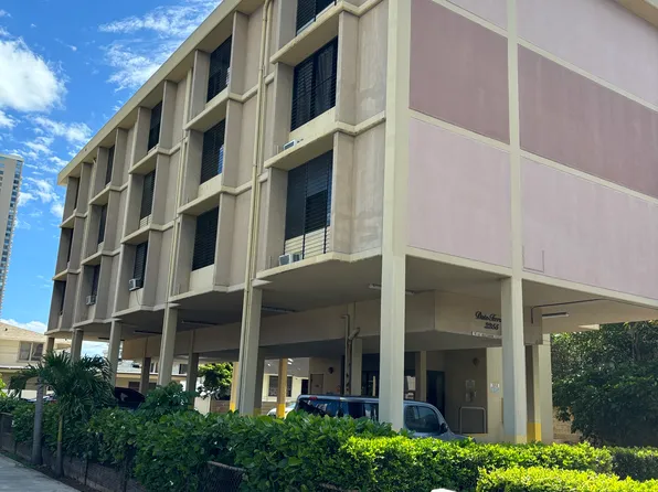 2255 Date St #205, Honolulu, HI 96826