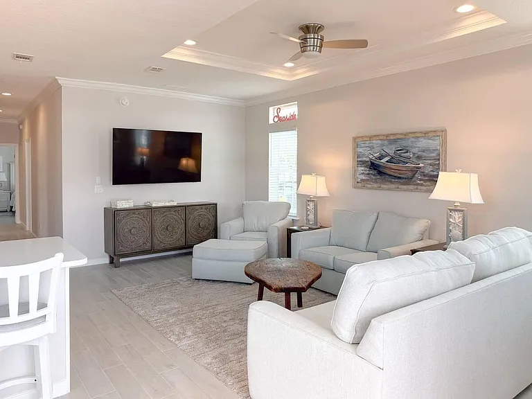 389 NE Sand Dune Way — Photo 10