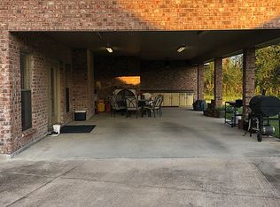 100 Ann Ct, Montz, LA 70068