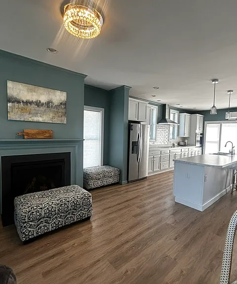 16 Gunrock Ave — Photo 5