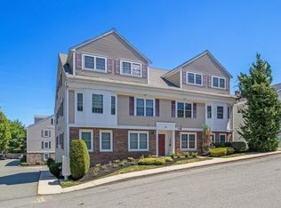 21 Wall St APT D, Canton, MA 02021