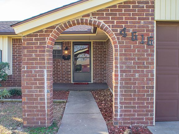 5th image of 4616 SE 38th St