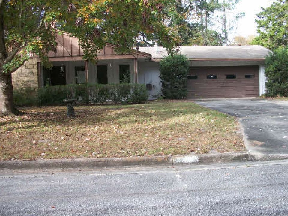 1st image of 5600 NW 29th Ter