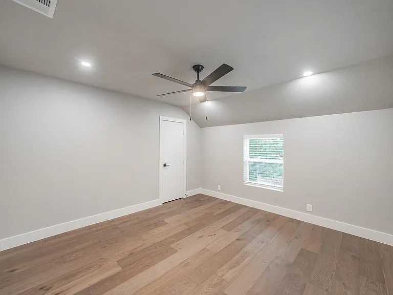 3008 McPherson Ave #D — Photo 11