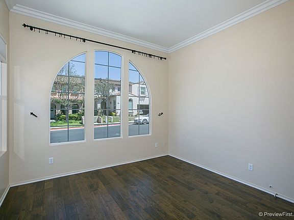 Downstairs bedroom or home office