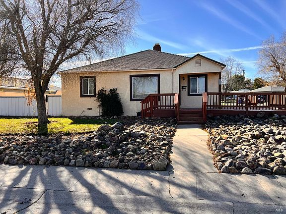 4th image of 839 Linda Vista Way