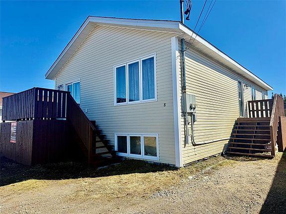 2nd image of 8 Ford Crescent