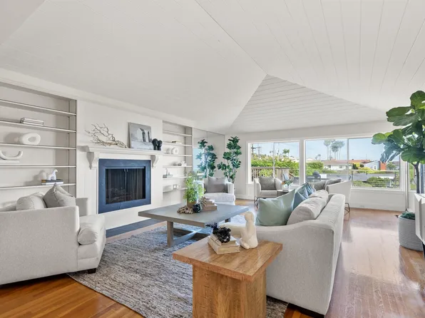 951 Skylark Dr, La Jolla, CA 92037