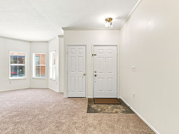 4th image of 22 W Russell St