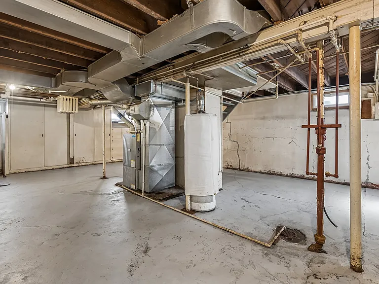 2524 Vane St — Photo 18