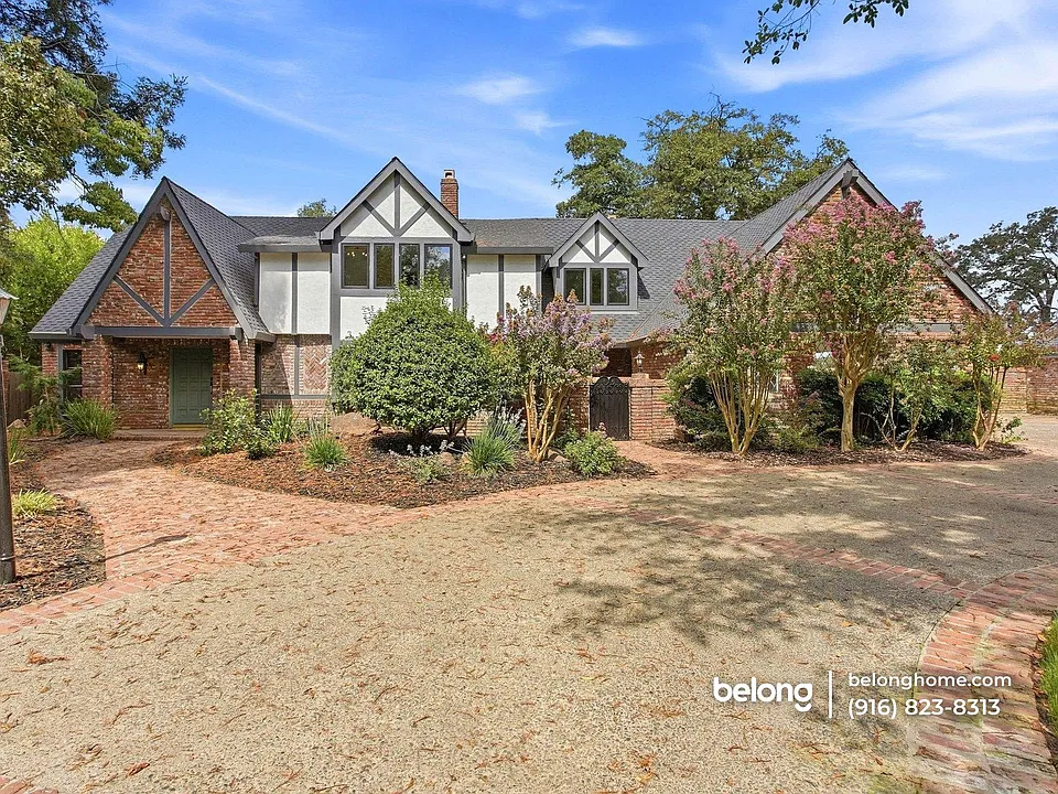 9815 Mira Del Rio Dr
