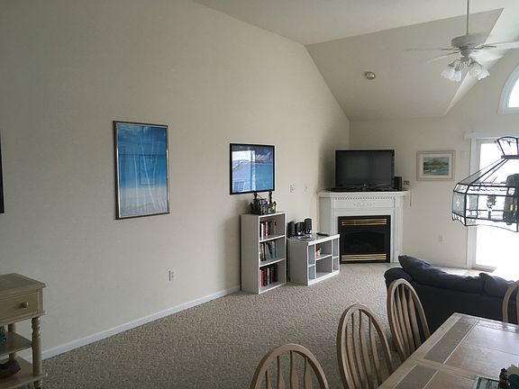 4th image of 133 77th St #W