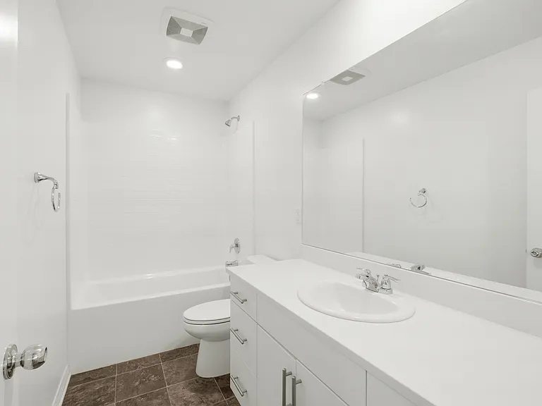 27215 Lost Palm St — Photo 22