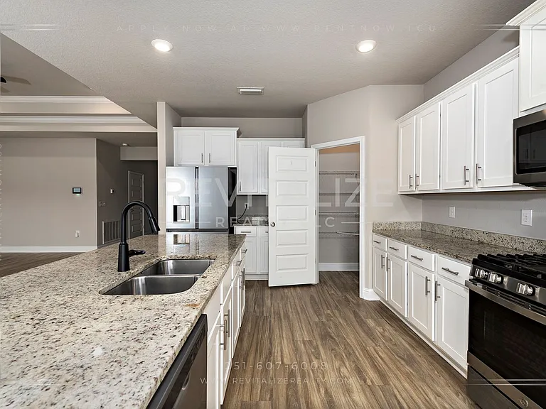 12941 Sanderling Loop — Photo 47
