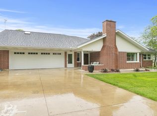 106 N Congress Ave, Polo, IL 61064