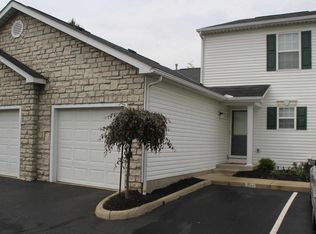 6684 Hamler Dr, Canal Winchester, OH 43110