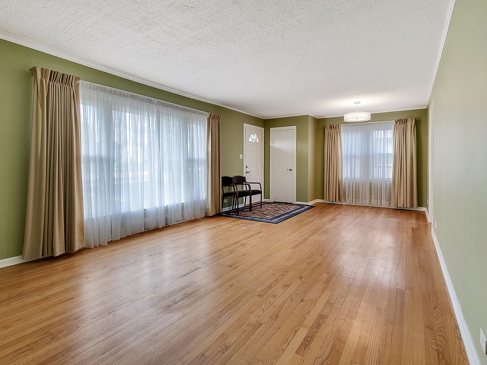 1st image of 114 W Le Moyne Ave