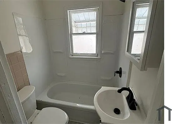 3 bed, $1,495 — Photo 3