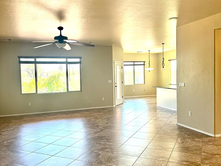 11556 N Adobe Village Pl — Photo 8