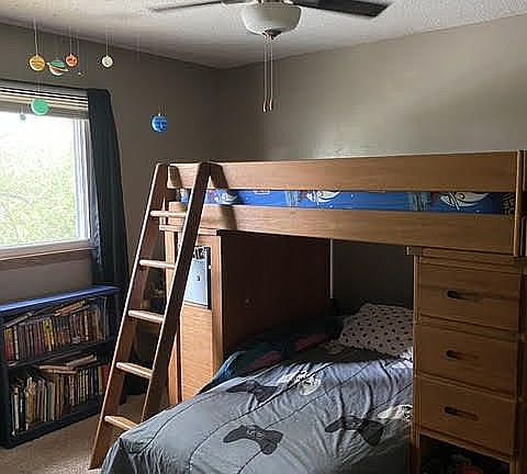 Upstairs Bedroom 1
