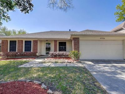 4906 Clover Ln, Pearland, TX, 77584