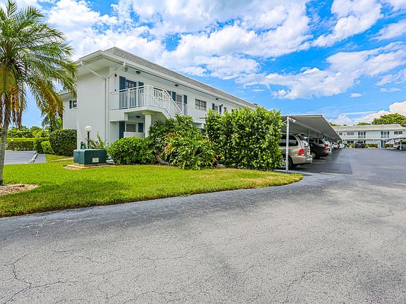 4th image of 750 Mooring Line Dr APT 205