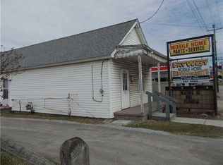 239 E Main St #B, Mount Pleasant, PA 15666