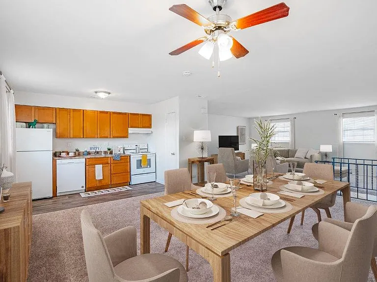 Vineland Village Apartment Homes — Photo 4
