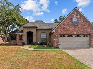 251 Flournoy Lucas Rd, Shreveport, LA 71106