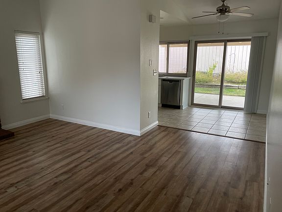 3rd image of 26050 Magdalena Dr