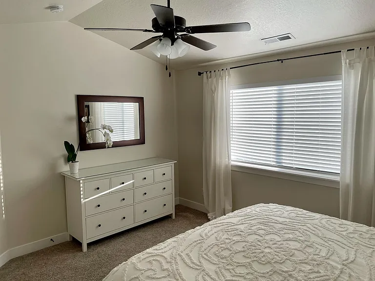 673 N Fall Creek Dr — Photo 11