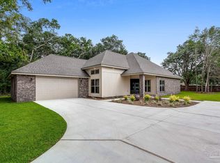 1969 Nature Ln, Pensacola, FL 32526